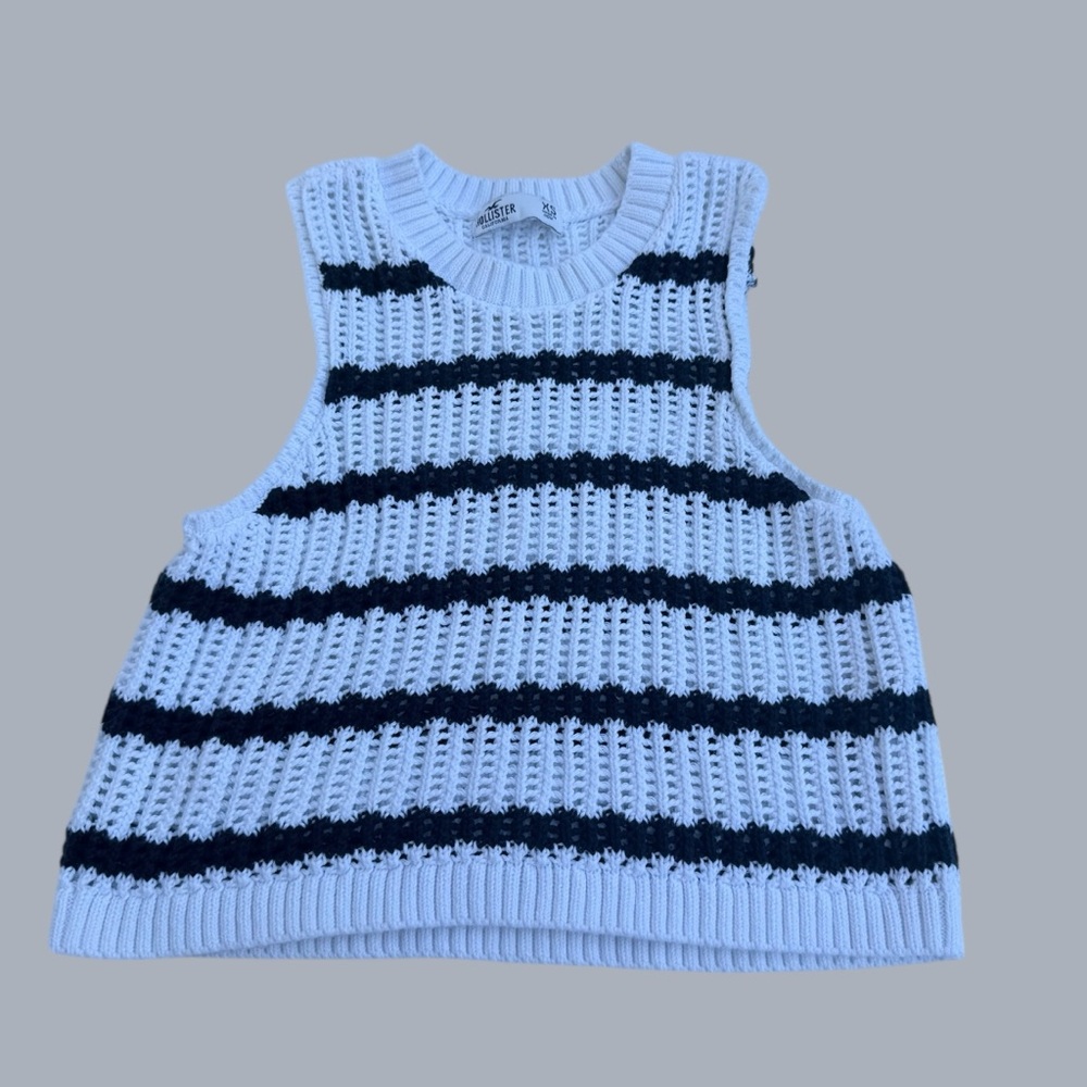 Hollister White Knit Cropped Tank with Navy Stripe Accents - Picture 3 of 6